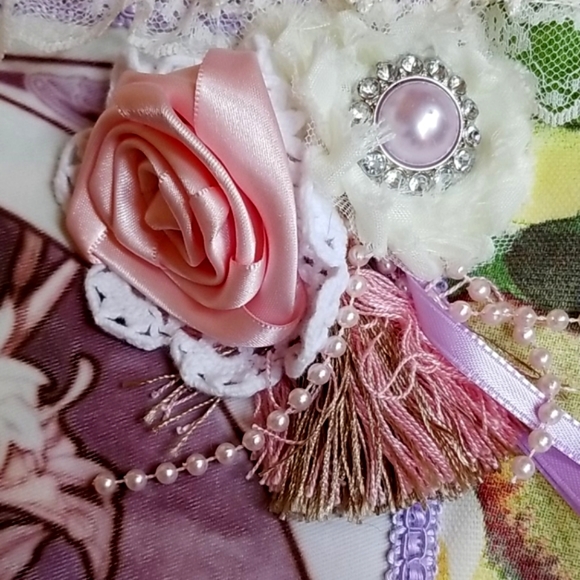 Hand Crafted Artisan Boho Gypsy Embellished Beaded Lace Crossbody Tote Bag - Picture 4 of 16